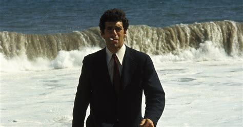 The Long Goodbye! Uma história de mistério noir com o charme irresistível de Elliott Gould!